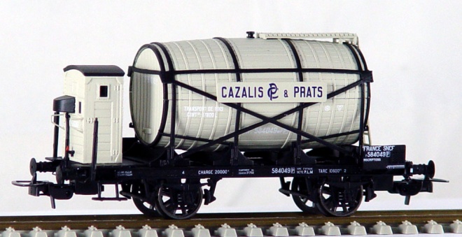 Wine barrel car of CAZALIS & PRATS<br /><a href='images/pictures/LS_Models/30557.jpg' target='_blank'>Full size image</a>